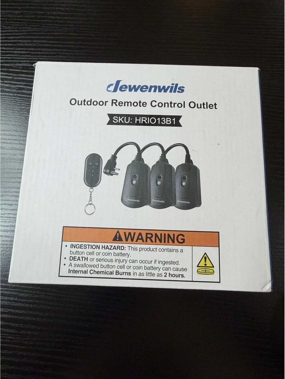 hrio13b1 outdoor remote control outlet. 3 outlets, one remote